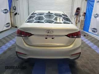 2019 Hyundai Accent Limited z VIN 3KPC34A32KE045472, wystawiony jako Copart lot #85339335 z przebiegiem 114 831 mil mil oraz Czysty tytuł • Clean title. Historia ofert i sprzedaży dostępna na DreamBid. Obrazek 6.