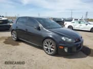 ✅ 2013 Volkswagen Golf GTI Wolfsburg Edition • VIN: WVWHV7AJXDW128608 • Lot: 51327895. Wystawiony na Copart z przebiegiem 137 962 mil. Bezpłatny archiwum sprzedaży aukcyjnych z USA i szczegółowy raport historii pojazdu na DreamBid. Zdjęcie 4.