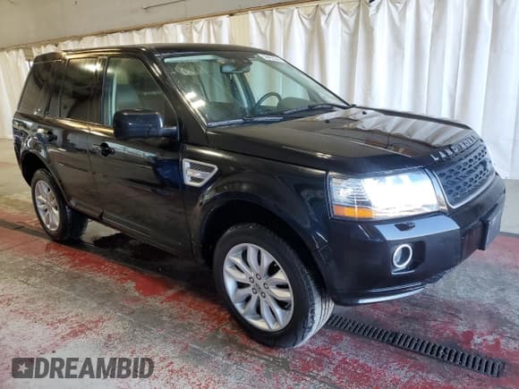 ✅ 2013 Land Rover LR2 • VIN: SALFR2BG7DH323788 • Lot: 56422144. Wystawiony na Copart z przebiegiem 109 177 mil. Bezpłatny archiwum sprzedaży aukcyjnych z USA i szczegółowy raport historii pojazdu na DreamBid. Zdjęcie 4.