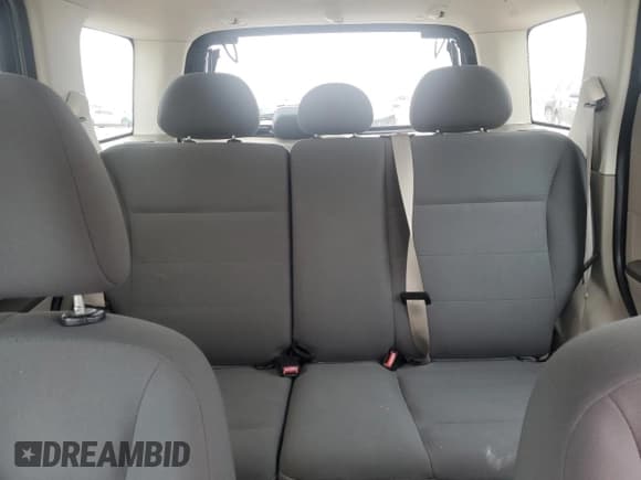 ✅ 2008 Ford Escape XLS • VIN: 1FMCU02Z58KD73950 • Лот: 46569725. Опубликован ранее на Copart с пробегом 133 171 миль. Бесплатный доступ к архиву аукционных продаж из США и подробный отчёт об истории автомобиля на DreamBid. Изображение 10.