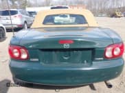 ✅ 2001 Mazda MX-5 Miata • VIN: JM1NB353510214861 • Lot: 41906052. Listed on IAAI with 174,863 mi. Free auction sales archive from the USA and detailed vehicle history report at DreamBid. Image 8.