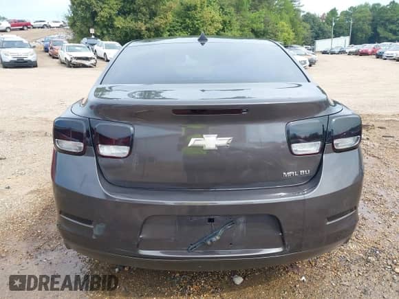 2013 Chevrolet Malibu LS z VIN 1G11A5SA7DF313756, wystawiony jako IAAI lot #43139920 z przebiegiem 149 371 mil mil oraz . Historia ofert i sprzedaży dostępna na DreamBid. Obrazek 16.