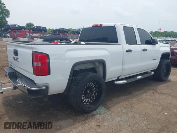 ✅ 2019 GMC Sierra 1500 • VIN: 2GTV2LEC5K1209696 • Лот: 42482077. Опубликован ранее на IAAI с пробегом 70 386 миль. Бесплатный доступ к архиву аукционных продаж из США и подробный отчёт об истории автомобиля на DreamBid. Изображение 4.