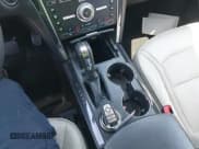 ✅ 2018 Ford Explorer Platinum • VIN: 1FM5K8HT9JGA45424 • Lot: 42085412. Wystawiony na IAAI z przebiegiem 61 407 mil. Bezpłatny archiwum sprzedaży aukcyjnych z USA i szczegółowy raport historii pojazdu na DreamBid. Zdjęcie 11.