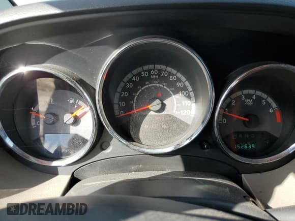 ✅ 2010 Dodge Caliber Mainstreet • VIN: 1B3CB3HA2AD595970 • Лот: 77417154. Опубликован ранее на Copart с пробегом 152 639 миль. Бесплатный доступ к архиву аукционных продаж из США и подробный отчёт об истории автомобиля на DreamBid. Изображение 9.