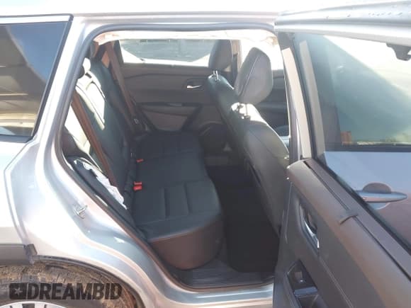 ✅ 2022 Nissan Rogue SV • VIN: JN8BT3BA1NW042712 • Lot: 43449596. Listed on IAAI with 37,024 mi. Free auction sales archive from the USA and detailed vehicle history report at DreamBid. Image 8.