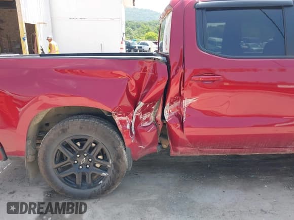 ✅ 2022 Chevrolet Silverado 1500 RST • VIN: 3GCUYEED4NG162476 • Лот: 42459563. Опубликован ранее на IAAI с пробегом 72 877 миль. Бесплатный доступ к архиву аукционных продаж из США и подробный отчёт об истории автомобиля на DreamBid. Изображение 6.