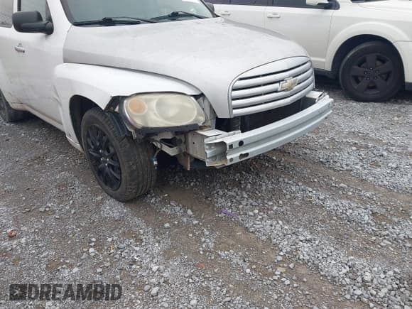 ✅ 2007 Chevrolet HHR LS • VIN: 3GNDA13D87S622892 • Lot: 41465593. Listed on IAAI with 245,364 mi. Free auction sales archive from the USA and detailed vehicle history report at DreamBid. Image 6.