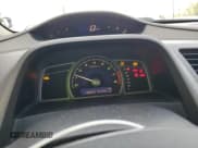 ✅ 2008 Honda Civic EX-L • VIN: 2HGFA16908H313786 • Lot: 92063595. Wystawiony na Copart z przebiegiem 178 952 mil. Bezpłatny archiwum sprzedaży aukcyjnych z USA i szczegółowy raport historii pojazdu na DreamBid. Zdjęcie 9.