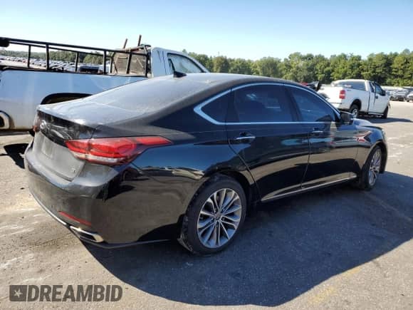 2015 Hyundai Genesis 3.8L z VIN KMHGN4JE7FU019384, wystawiony jako Copart lot #75303704 z przebiegiem 141 284 mil mil oraz Szkoda całkowita • Salvage title. Historia ofert i sprzedaży dostępna na DreamBid. Obrazek 3.