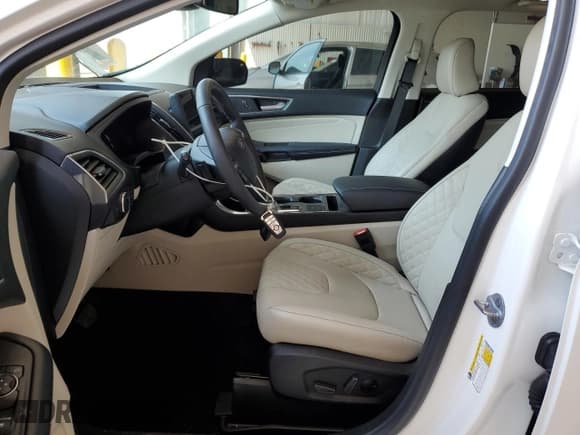 ✅ 2023 Ford Edge Titanium • VIN: 2FMPK4K92PBA06169 • Lot: 67584345. Listed on Copart with 10,974 mi. Free auction sales archive from the USA and detailed vehicle history report at DreamBid. Image 7.