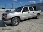 ✅ 2005 Chevrolet Silverado 1500 Z71 • VIN: 2GCEK13T651141887 • Лот: 73577344. Опубликован ранее на Copart с пробегом 220 920 миль. Бесплатный доступ к архиву аукционных продаж из США и подробный отчёт об истории автомобиля на DreamBid. Изображение 1.