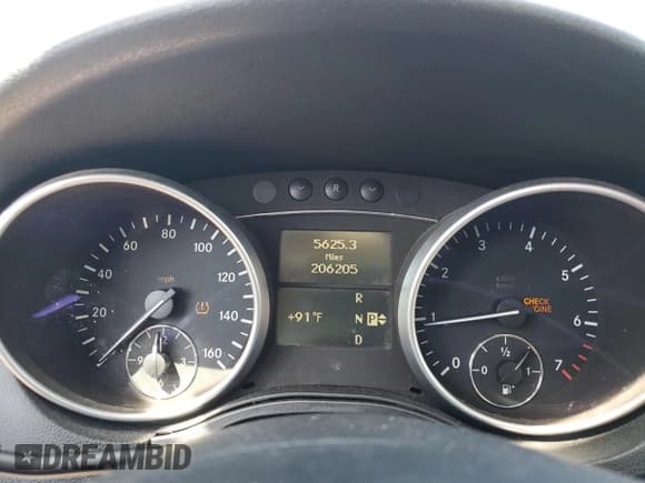 ✅ 2010 Mercedes-Benz M 350 • VIN: 4JGBB8GB2AA544290 • Lot: 67167405. Listed on Copart with 206,205 mi. Free auction sales archive from the USA and detailed vehicle history report at DreamBid. Image 9.