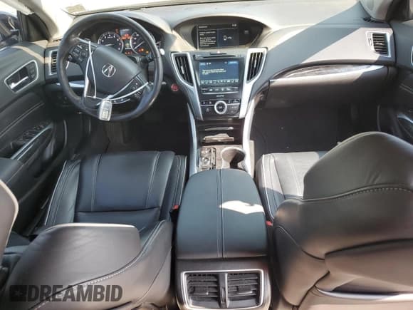 ✅ 2020 Acura TLX Technology • VIN: 19UUB3F44LA003801 • Lot: 65933985. Wystawiony na Copart z przebiegiem 101 576 mil. Bezpłatny archiwum sprzedaży aukcyjnych z USA i szczegółowy raport historii pojazdu na DreamBid. Zdjęcie 8.