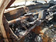 ✅ 2000 Ford Excursion Limited • VIN: 1FMSU43F1YEA85316 • Lot: 66561314. Wystawiony na Copart z przebiegiem Nie podano. Bezpłatny archiwum sprzedaży aukcyjnych z USA i szczegółowy raport historii pojazdu na DreamBid. Zdjęcie 9.