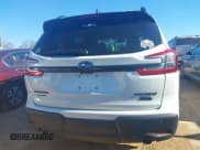 ✅ 2023 Subaru Ascent Onyx Limited • VIN: 4S4WMAKD7P3407578 • Lot: 41269235. Wystawiony na IAAI z przebiegiem 27 679 mil. Bezpłatny archiwum sprzedaży aukcyjnych z USA i szczegółowy raport historii pojazdu na DreamBid. Zdjęcie 15.