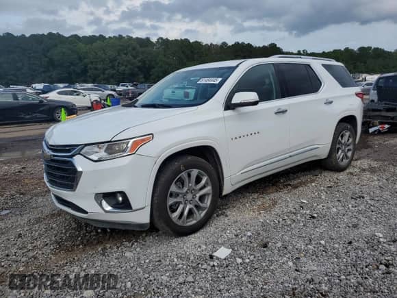 2021 Chevrolet Traverse Premier z VIN 1GNERKKW0MJ166275, wystawiony jako Copart lot #61484445 z przebiegiem 49 241 mil mil oraz Szkoda całkowita • Salvage title. Historia ofert i sprzedaży dostępna na DreamBid. Obrazek 1.