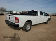 ✅ 2024 Ram 3500 Tradesman • VIN: 3C63R3GJ8RG155995 • Лот: 90999005. Опубликован ранее на Copart с пробегом 53 141 миль. Бесплатный доступ к архиву аукционных продаж из США и подробный отчёт об истории автомобиля на DreamBid. Изображение 3.