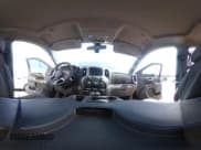 ✅ 2019 Chevrolet Silverado 1500 RST • VIN: 1GCUYEED1KZ113800 • Lot: 43293909. Wystawiony na IAAI z przebiegiem 115 803 mil. Bezpłatny archiwum sprzedaży aukcyjnych z USA i szczegółowy raport historii pojazdu na DreamBid. Zdjęcie 18.