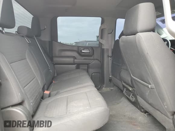 ✅ 2022 Chevrolet Silverado 1500 Custom • VIN: 1GCPWBEK8NZ141100 • Лот: 72066215. Опубликован ранее на Copart с пробегом 83 543 миль. Бесплатный доступ к архиву аукционных продаж из США и подробный отчёт об истории автомобиля на DreamBid. Изображение 10.