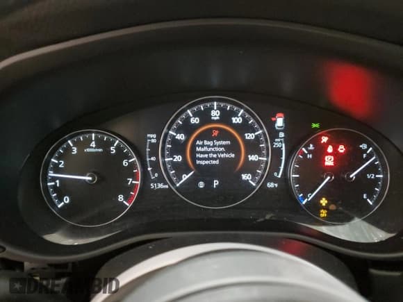 ✅ 2024 Mazda CX-50 S Premium • VIN: 7MMVABDM7RN227312 • Лот: 50590515. Опубликован ранее на Copart с пробегом 5 136 миль. Бесплатный доступ к архиву аукционных продаж из США и подробный отчёт об истории автомобиля на DreamBid. Изображение 9.