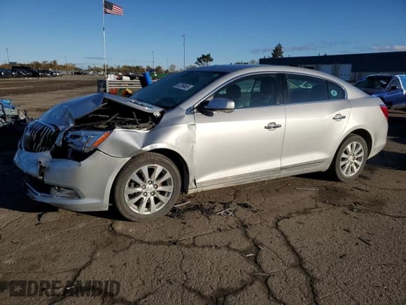 ✅ 2014 Buick LaCrosse Leather • VIN: 1G4GB5GR4EF135394 • Lot: 87269465. Listed on Copart with 86,853 mi. Free auction sales archive from the USA and detailed vehicle history report at DreamBid. Image 1.