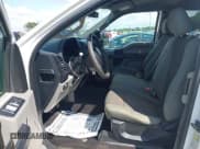 ✅ 2018 Ford F-150 XL • VIN: 1FTEX1CG8JFA48702 • Lot: 42877550. Wystawiony na IAAI z przebiegiem 151 367 mil. Bezpłatny archiwum sprzedaży aukcyjnych z USA i szczegółowy raport historii pojazdu na DreamBid. Zdjęcie 5.