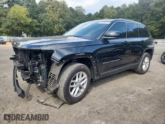 ✅ 2024 Jeep Grand Cherokee Laredo X • VIN: 1C4RJGAGXRC709118 • Lot: 82159175. Listed on Copart with 32,308 mi. Free auction sales archive from the USA and detailed vehicle history report at DreamBid. Image 1.