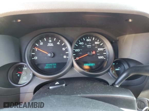 ✅ 2013 Chevrolet Silverado 1500 LS • VIN: 3GCPCREA5DG169802 • Lot: 74523414. Listed on Copart with 208,321 mi. Free auction sales archive from the USA and detailed vehicle history report at DreamBid. Image 9.