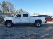 ✅ 2015 Chevrolet Silverado 2500HD LT • VIN: 1GC1CVEG5FF101541 • Lot: 41187622. Wystawiony na IAAI z przebiegiem 295 925 mil. Bezpłatny archiwum sprzedaży aukcyjnych z USA i szczegółowy raport historii pojazdu na DreamBid. Zdjęcie 14.