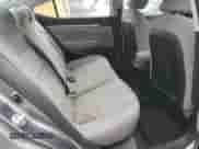 2019 Hyundai Elantra SE z VIN 5NPD74LFXKH475455, wystawiony jako Copart lot #85180005 z przebiegiem 54 979 mil mil oraz Szkoda całkowita • Salvage title. Historia ofert i sprzedaży dostępna na DreamBid. Obrazek 10.