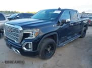 ✅ 2020 GMC Sierra 1500 Denali • VIN: 3GTP8FED4LG417417 • Lot: 43512432. Wystawiony na IAAI z przebiegiem 65 122 mil. Bezpłatny archiwum sprzedaży aukcyjnych z USA i szczegółowy raport historii pojazdu na DreamBid. Zdjęcie 17.