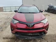 ✅ 2018 Toyota RAV4 XLE • VIN: 2T3WFREV7JW453515 • Lot: 66260185. Wystawiony na Copart z przebiegiem 86 978 mil. Bezpłatny archiwum sprzedaży aukcyjnych z USA i szczegółowy raport historii pojazdu na DreamBid. Zdjęcie 5.
