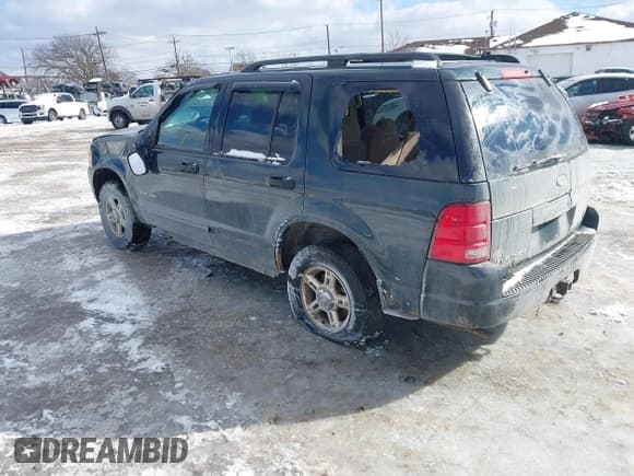 ✅ 2004 Ford Explorer XLT • VIN: 1FMZU73W64ZA17239 • Lot: 41541573. Wystawiony na IAAI z przebiegiem 195 070 mil. Bezpłatny archiwum sprzedaży aukcyjnych z USA i szczegółowy raport historii pojazdu na DreamBid. Zdjęcie 3.