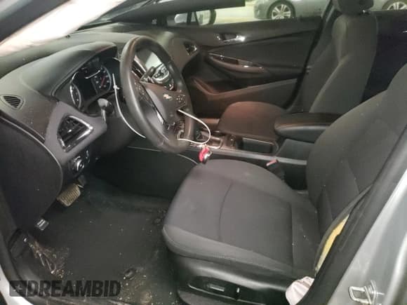 ✅ 2017 Chevrolet Cruze LT • VIN: 1G1BE5SM8H7114301 • Lot: 70694582. Listed on Copart with 104,135 mi. Free auction sales archive from the USA and detailed vehicle history report at DreamBid. Image 7.