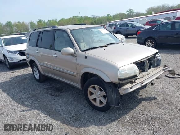 ✅ 2003 Suzuki XL7 Touring • VIN: JS3TX92V634111642 • Lot: 42096355. Wystawiony na IAAI z przebiegiem 95 009 mil. Bezpłatny archiwum sprzedaży aukcyjnych z USA i szczegółowy raport historii pojazdu na DreamBid. Zdjęcie 1.