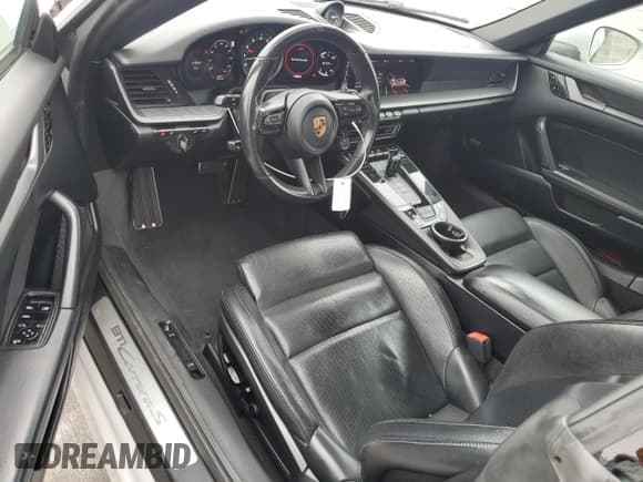 ✅ 2020 Porsche 911 Carrera S • VIN: WP0CB2A93LS262099 • Lot: 59853825. Listed on Copart with 24,741 mi. Free auction sales archive from the USA and detailed vehicle history report at DreamBid. Image 8.