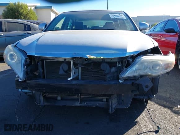 ✅ 2012 Toyota Avalon • VIN: 4T1BK3DB7CU449944 • Lot: 40809208. Wystawiony na IAAI z przebiegiem 113 676 mil. Bezpłatny archiwum sprzedaży aukcyjnych z USA i szczegółowy raport historii pojazdu na DreamBid. Zdjęcie 6.