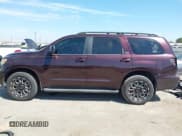 ✅ 2013 Toyota Sequoia SR5 • VIN: 5TDZY5G12DS044399 • Лот: 43080243. Опубликован ранее на IAAI с пробегом 139 797 миль. Бесплатный доступ к архиву аукционных продаж из США и подробный отчёт об истории автомобиля на DreamBid. Изображение 15.
