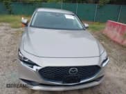 ✅ 2022 Mazda 3 Select • VIN: 3MZBPABL1NM305705 • Лот: 43319785. Опубликован ранее на IAAI с пробегом 65 821 миль. Бесплатный доступ к архиву аукционных продаж из США и подробный отчёт об истории автомобиля на DreamBid. Изображение 12.