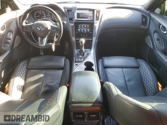 ✅ 2018 Infiniti Q50 Red Sport 400 • VIN: JN1FV7APXJM460764 • Lot: 82631975. Wystawiony na Copart z przebiegiem 103 627 mil. Bezpłatny archiwum sprzedaży aukcyjnych z USA i szczegółowy raport historii pojazdu na DreamBid. Zdjęcie 8.