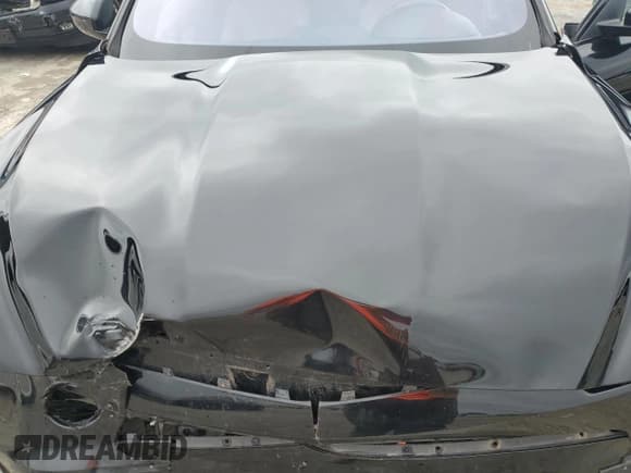 ✅ 2017 Jaguar F-Pace 35t Premium • VIN: SADCJ2BV3HA058080 • Лот: 90217965. Опубликован ранее на Copart с пробегом Не указан. Бесплатный доступ к архиву аукционных продаж из США и подробный отчёт об истории автомобиля на DreamBid. Изображение 12.