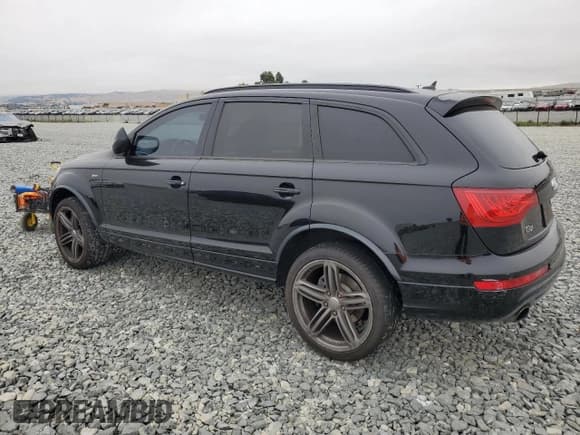 ✅ 2014 Audi Q7 S line Prestige • VIN: WA1DGAFE0ED002735 • Лот: 62140135. Опубликован ранее на Copart с пробегом 130 050 миль. Бесплатный доступ к архиву аукционных продаж из США и подробный отчёт об истории автомобиля на DreamBid. Изображение 2.