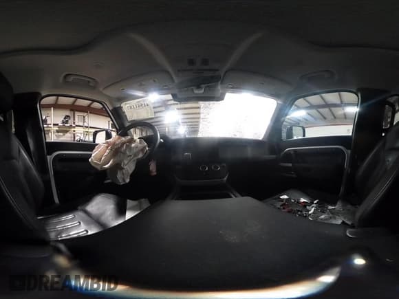 ✅ 2020 Land Rover Defender SE • VIN: SALEPEEU6L2010608 • Lot: 41541187. Listed on IAAI with 49,733 mi. Free auction sales archive from the USA and detailed vehicle history report at DreamBid. Image 18.