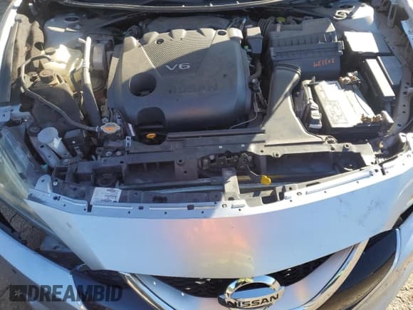 ✅ 2017 Nissan Maxima SV • VIN: 1N4AA6AP7HC437445 • Lot: 91357185. Listed on Copart with 80,372 mi. Free auction sales archive from the USA and detailed vehicle history report at DreamBid. Image 11.