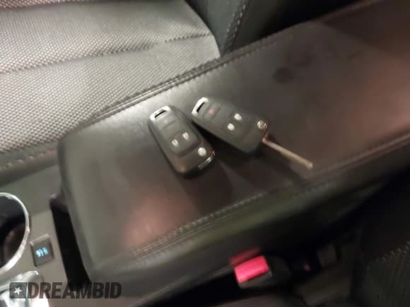 ✅ 2017 Chevrolet Equinox LT • VIN: 2GNALCEK1H1614313 • Лот: 43665865. Опубликован ранее на IAAI с пробегом 157 570 миль. Бесплатный доступ к архиву аукционных продаж из США и подробный отчёт об истории автомобиля на DreamBid. Изображение 11.