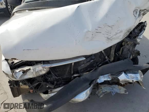 2001 Chevrolet Suburban LS с VIN 3GNEC16T51G249998, выставлен на аукционе Copart как лот 65819714 с пробегом Не указан миль и На запчасти • Non repairable. История ставок и продаж доступна на DreamBid. Изображение 13.