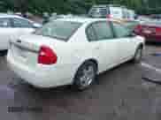 2007 Chevrolet Malibu 1LT z VIN 1G1ZT58F97F240636, wystawiony jako IAAI lot #42384189 z przebiegiem 229 697 mil mil oraz . Historia ofert i sprzedaży dostępna na DreamBid. Obrazek 4.