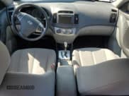 ✅ 2010 Hyundai Elantra GLS • VIN: KMHDU4AD3AU985415 • Лот: 68170325. Опубликован ранее на Copart с пробегом Не указан. Бесплатный доступ к архиву аукционных продаж из США и подробный отчёт об истории автомобиля на DreamBid. Изображение 8.