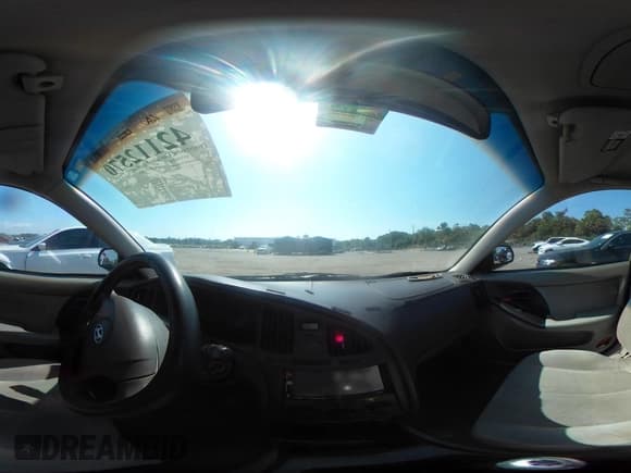 ✅ 2005 Hyundai Elantra GLS • VIN: KMHDN46D25U066338 • Lot: 42112570. Wystawiony na IAAI z przebiegiem 200 809 mil. Bezpłatny archiwum sprzedaży aukcyjnych z USA i szczegółowy raport historii pojazdu na DreamBid. Zdjęcie 18.